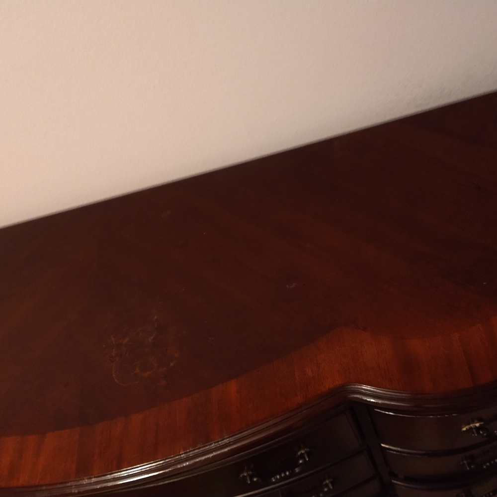 Bedroom sets - Picture 3 of 9